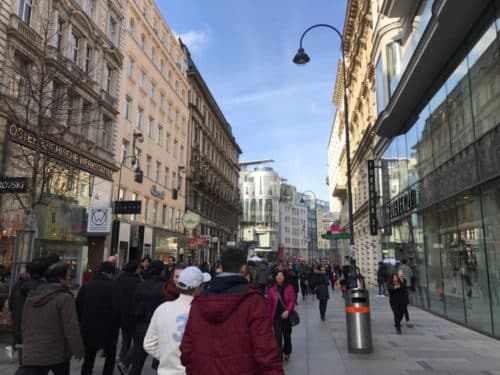 Apple Store Wien - Blick Richtung Stephansdom