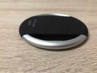 Cellularline Qi Charger Seitenansicht