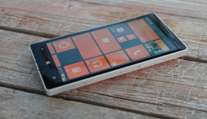 Windows 10 Mobile Lumia