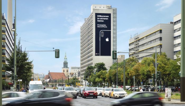 Apple-Plakat Berlin